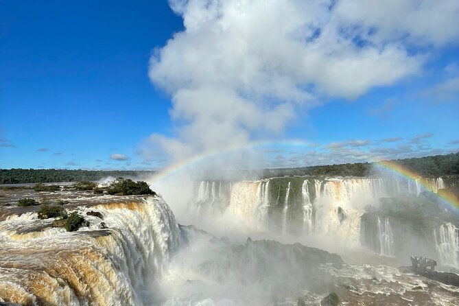 01-day-tour-of-iguacu-falls-brazil