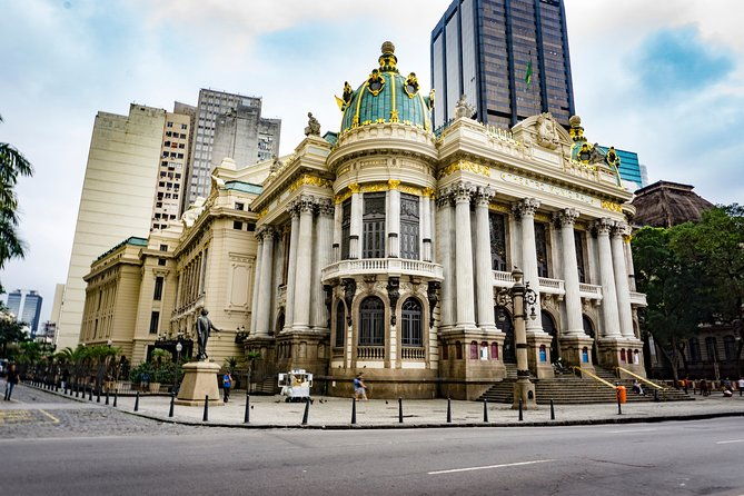 09-guided-walk-through-the-historic-center-of-rio-de-janeiro