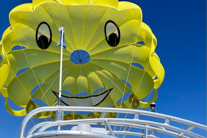 1.5 Hour Destin Parasailing Experience - The Sum Up