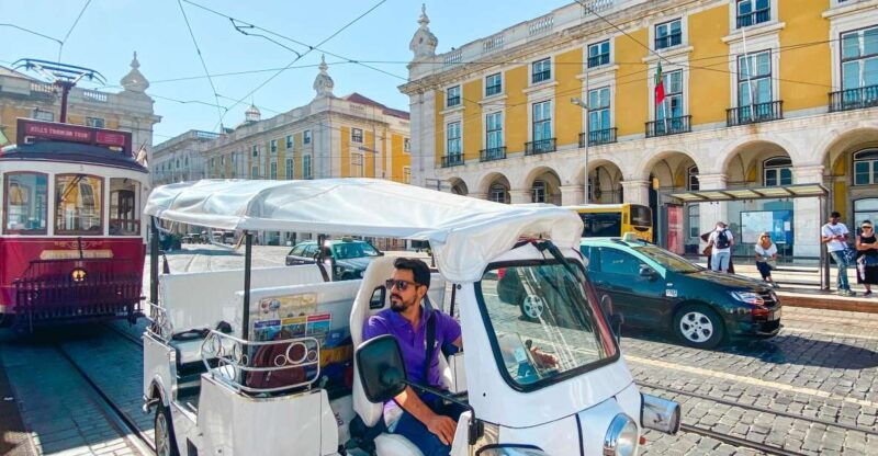 1-5-hour-tuktuk-tour-lisbon-chiado-principe-real