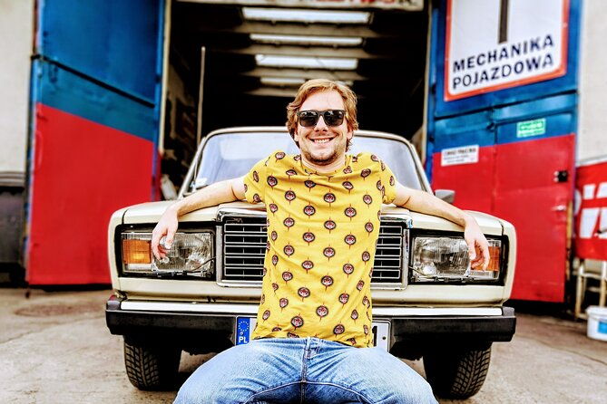 1-5h-crazy-guides-communism-tour-of-nowa-huta-in-classic-car-4