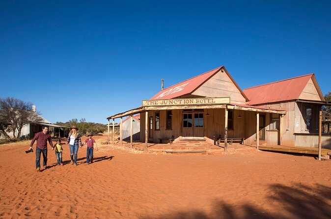 1 Day Alice Explorer - Transportation and Group Size