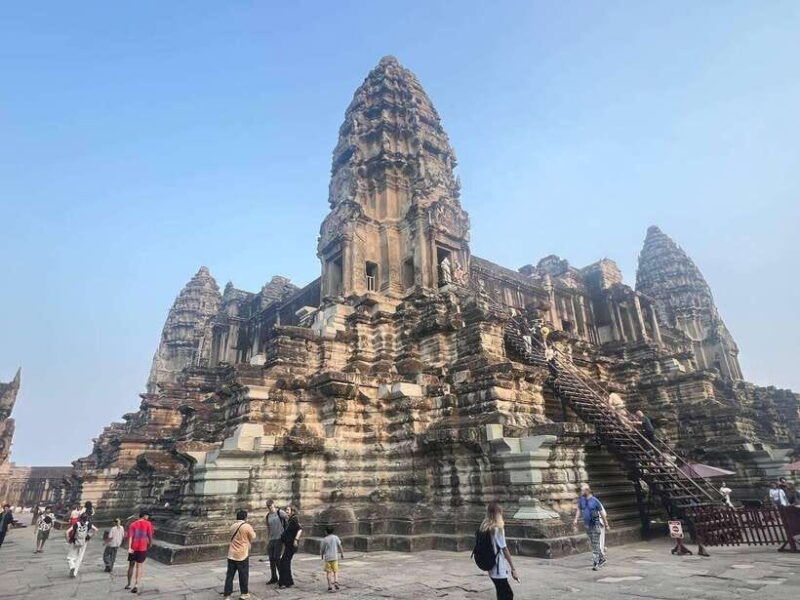 1-day-angkor-wat-private-tour-with-spanish-tour-guide
