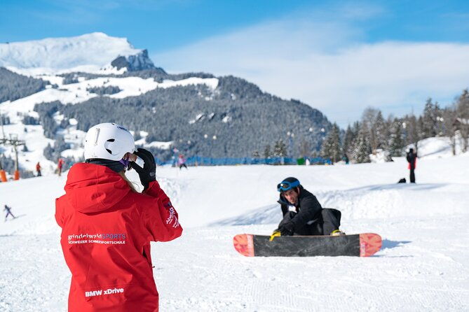 1-day-beginner-snowboard-package-in-grindelwald