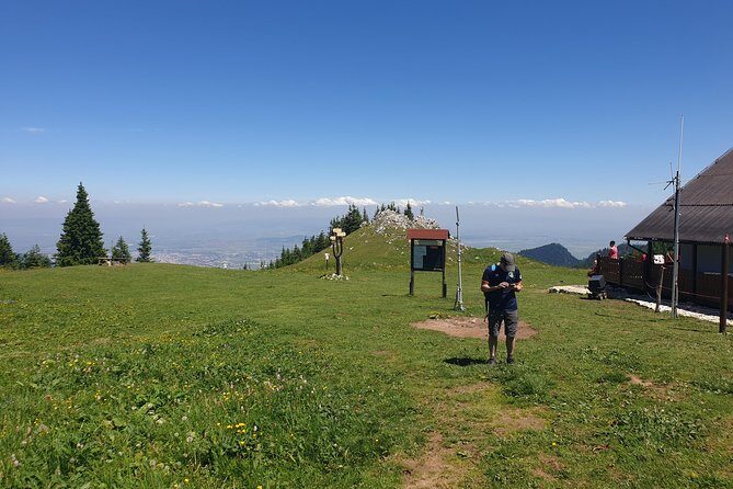 1 day CARPATHIAN PEAKS & CHALETS hike - Who Should Book This Tour?