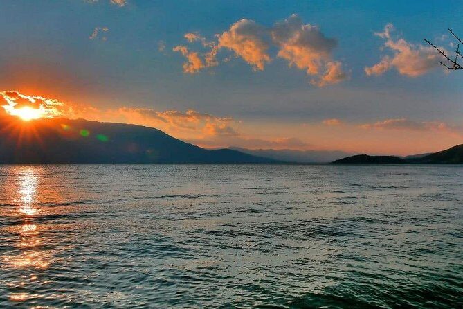 1-Day Dali tour from Kunming by Round-way Bullet Train - The Journey Begins: From Kunming to Dali