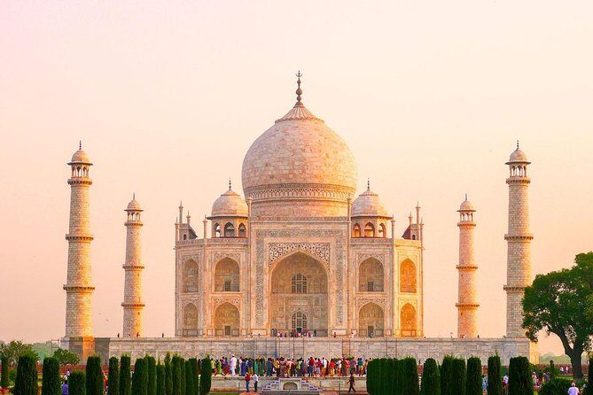 1 Day Delhi and 1 Day Agra Tour From Delhi with Taj Mahal - All Inclusive - The Value of the Package