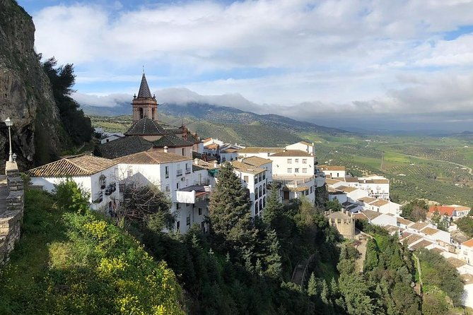 1-day-excursion-to-white-villages-and-ronda