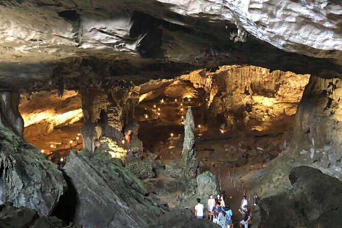 1-Day Explore Halong Bay With Cave, Kayaking And Swimming - Exploring Halong Bay with a Well-Organized Itinerary