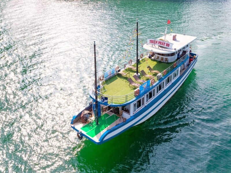 1-Day Ha Long Bay Cruise - Titop Island with kayaking - Transportation and Group Size