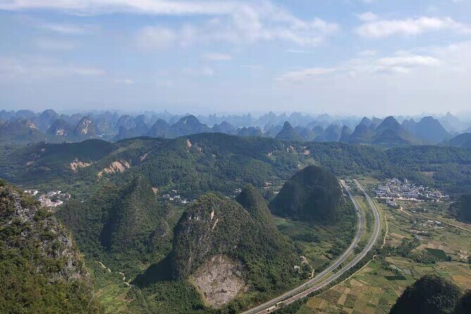 1-Day Li-River Cruise from Guilin to Yangshuo+Yangshuo Ruyi peak Cable Car Tour - Who is This Tour Best Suited For?