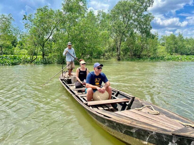 1-day-mekong-delta-cai-be-vinh-long