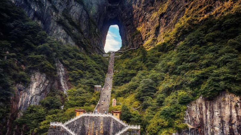1-day mini day tour Glass Bridge + Tianmen Mountain - Key Points