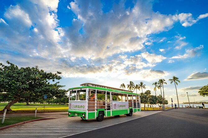 1-day-pass-lealea-trolley-and-waikiki-trolley-pink-line