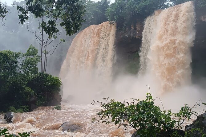 1-day-private-tour-in-the-iguacu-falls-of-brazil-and-argentina