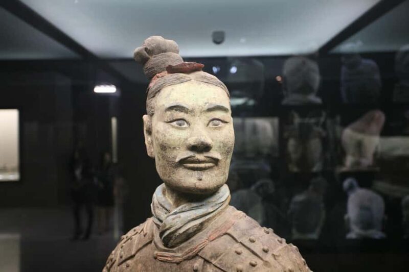 1 Day Private Tour to Terracotta Army & Huaqing Pool - Who Will Benefit Most from This Experience?