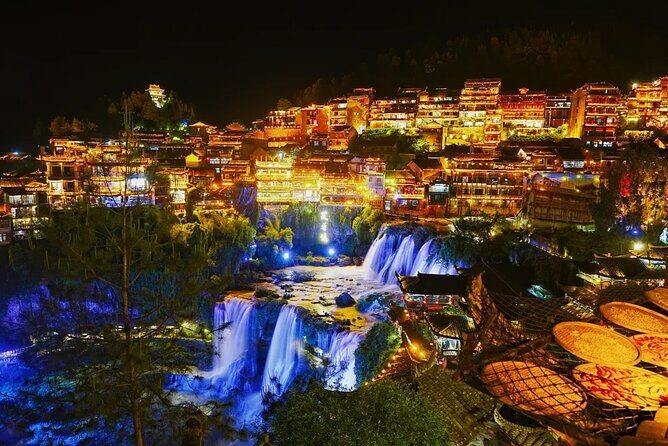 1-Day Private Tour to Tianmen Mountain & Furong Town Night Light - Introduction