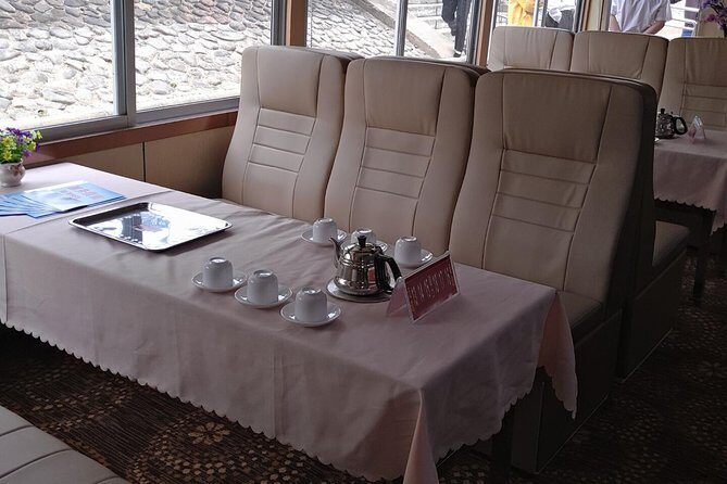 1-Day Relaxing Li River Cruise Private Tour With the English Speaking Driver - Key Points