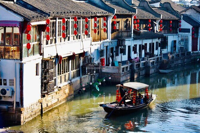 1 Day Shanghai City Private Tour + Zhujiajiao Water Town - Exploring the Itinerary: What to Expect