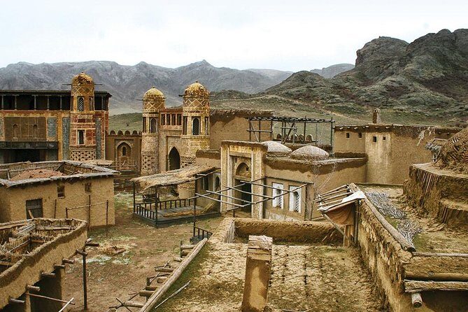 1 day tour to Tamgaly-Tas Petroglyphs and city of Nomads - The Sum Up