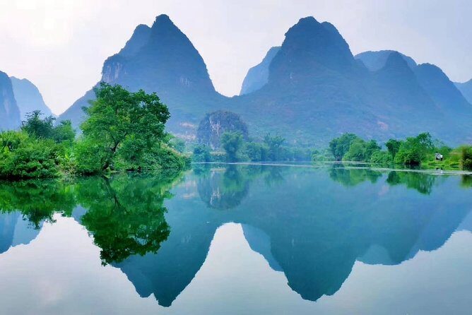 1-Day Tour:Yangshuo Yulong Bamboo Boat and Ruyi Peak Cable Car from Guilin Hotel - Who Will Love This Tour?