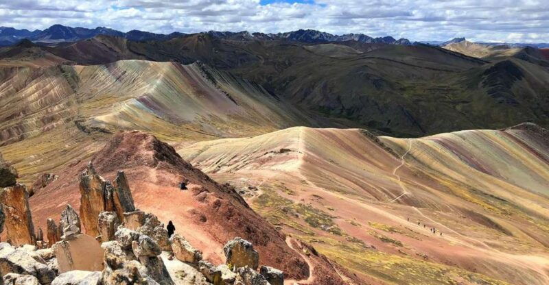 1-day-trek-to-palccoyo-rainbow-mountain