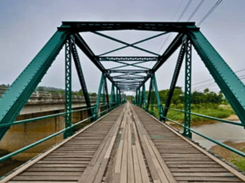 1-Day Trip from Chiang Mai to Pai (Van Rental with Driver) - Key Points