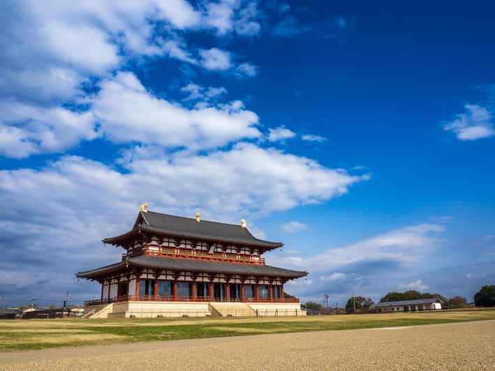 1-day-walking-tour-in-nara-palace-deer-and-inkstick
