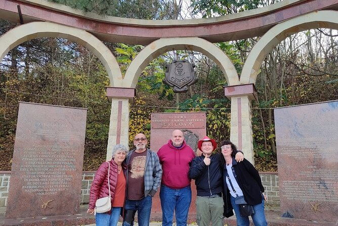 1-daychisinau-sightseeing-tour-cricova-cellar-wine-tasting