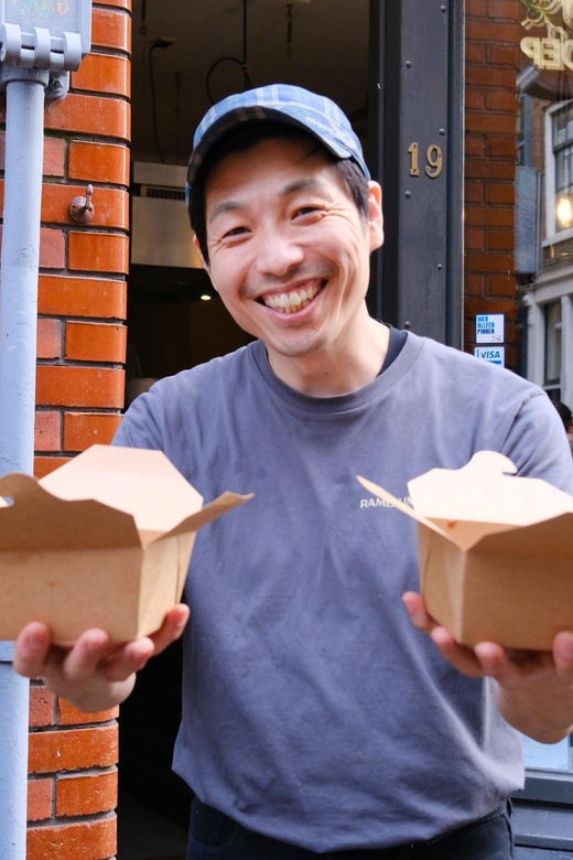 1-food-tour-jordaan-west-eat-enjoy-with-a-local-guide