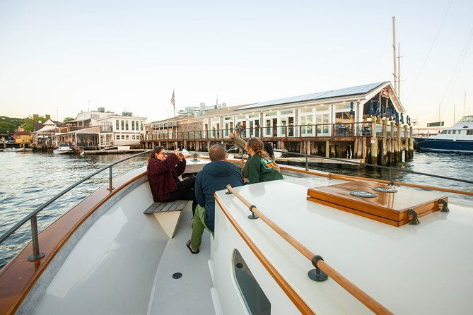 1-hour-afternoon-tour-of-newport-harbor-and-narragansett-bay