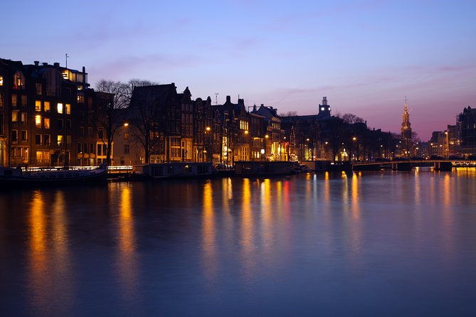 1-hour-amsterdam-evening-canal-cruise