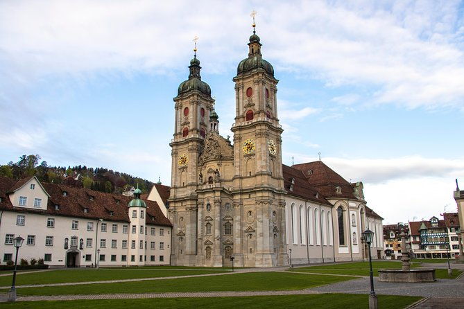 1-hour-express-walk-of-st-gallen-with-a-local