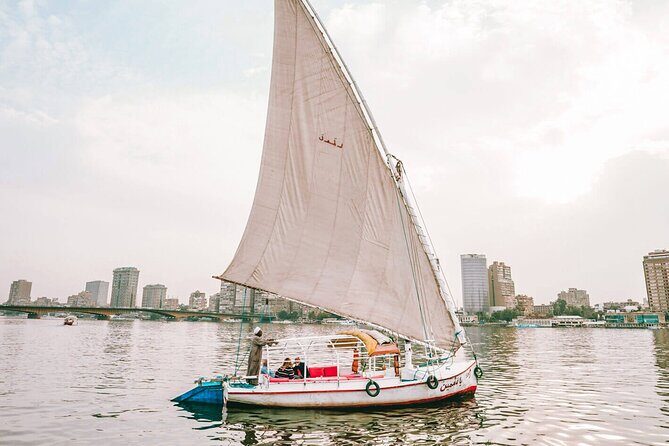 1 Hour Felucca Sailing trip on the Nile in Cairo - FAQs
