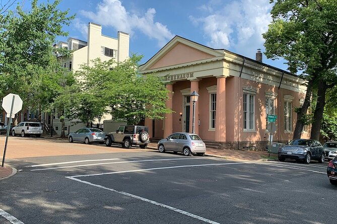 1-hour-george-washington-history-walking-tour-in-alexandria