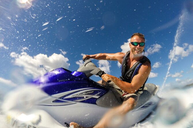 1-hour-guided-jet-ski-tour-in-st-thomas-from-frenchmans-reef