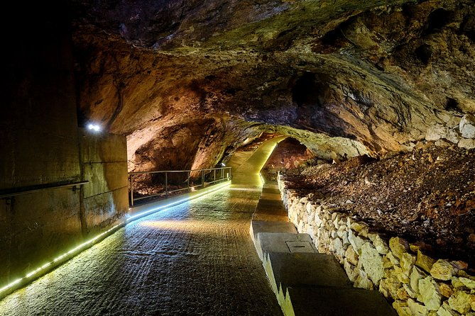 1-hour-guided-lipa-cave-adventure-in-montenegro