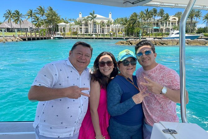 1-hour-harbor-tour-unlimited-punch-celeb-homes-atlantis