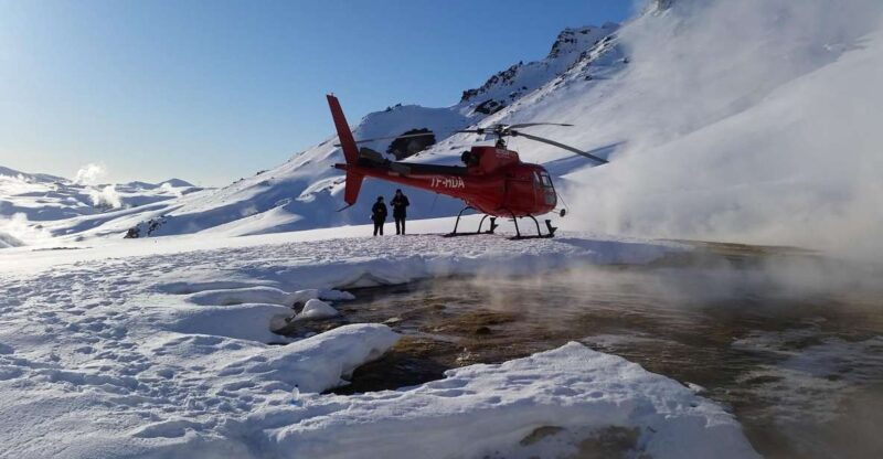 1-hour-helicopter-tour-in-iceland-the-geothermal-tour
