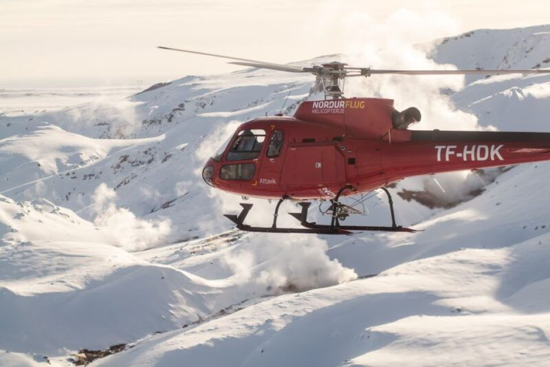 1-hour-helicopter-tour-in-iceland-the-geothermal-tour