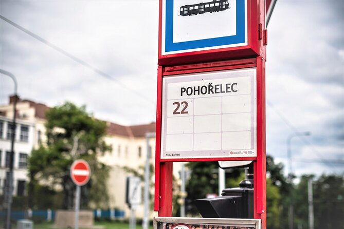 1-hour-introductory-tour-of-prague-castle-with-fast-get-admission-ticket