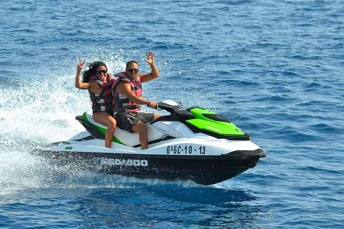 1 Hour Jet Ski With Lunch - Key Points