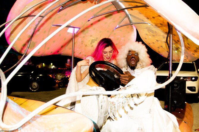 1-hour-lady-buggy-art-tour-experience-in-wynwood