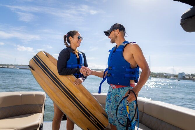 1-hour-of-wakeboarding-on-the-beaches-of-san-andres-for-2-persons