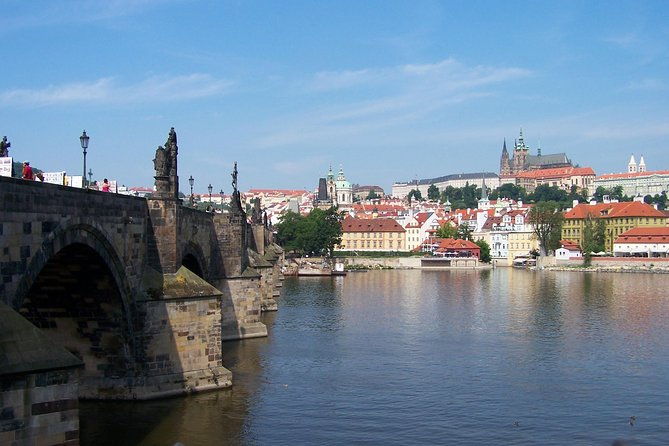 1-hour-prague-panoramic-vltava-river-sightseeing-cruise