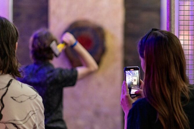 1-hour-private-axe-throwing-experience-in-eastbourne