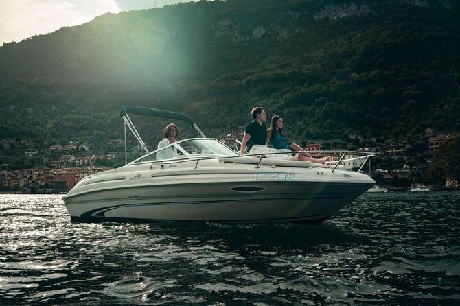1-hour-private-boat-tour-on-lake-como