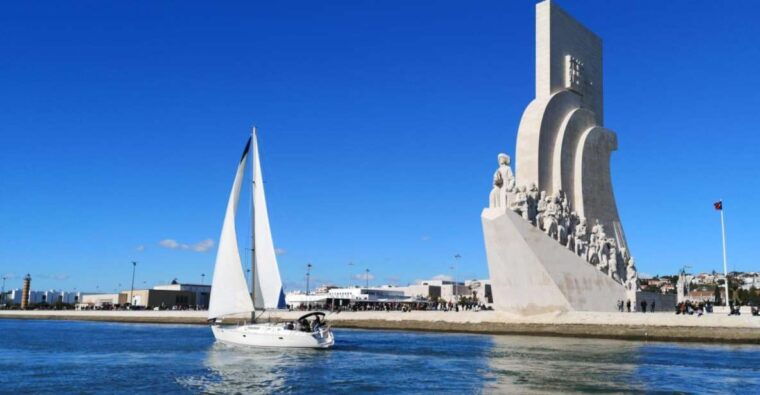 1-hour-private-lisbon-sailing-tour-with-wine-and-history
