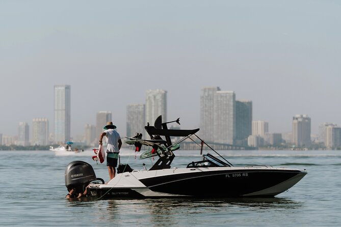1-hour-private-wakeboard-lesson-in-miami-beach