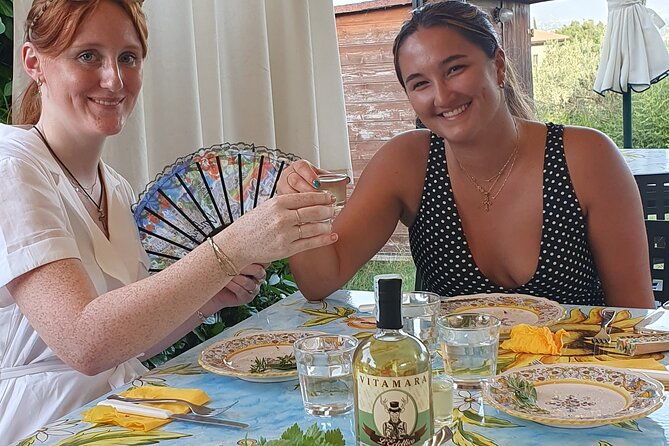 1-hour-tasting-of-artisan-liqueurs-in-the-umbrian-countryside